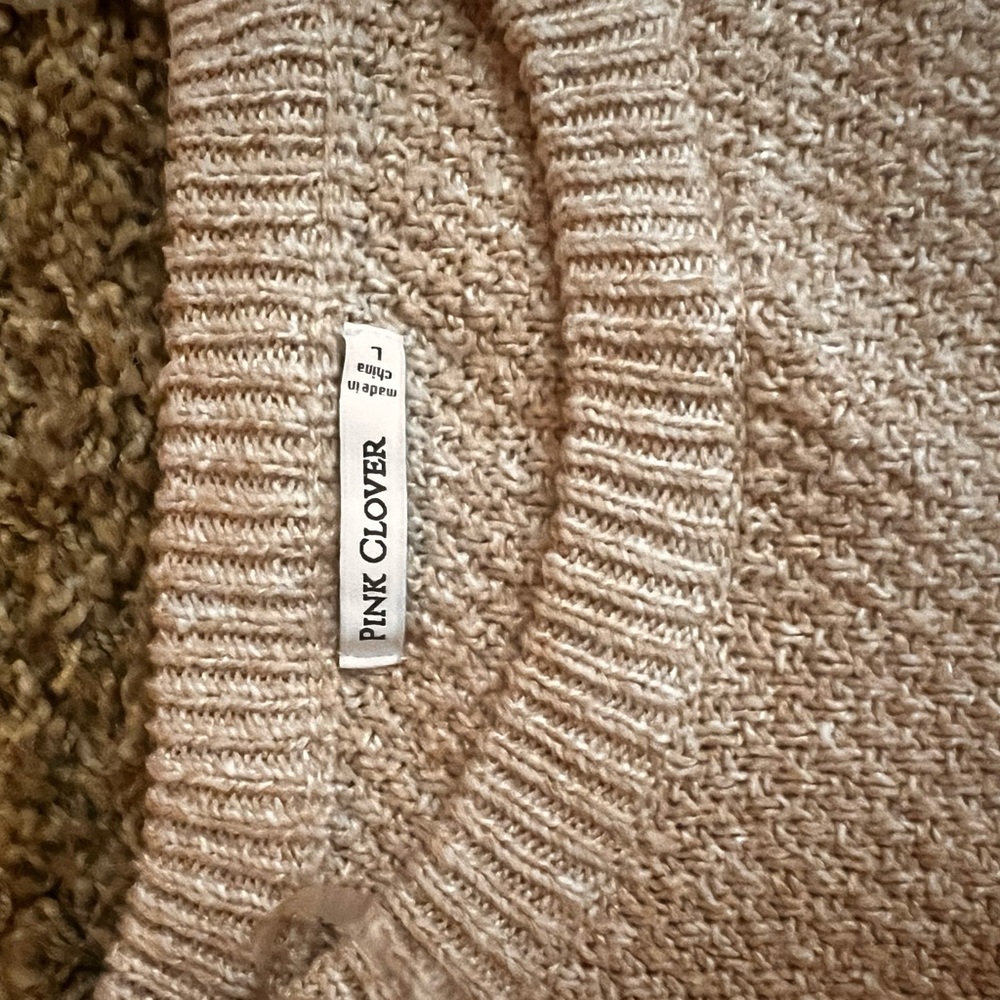 Pink Clover Women's Beige Crew Neck Sweater